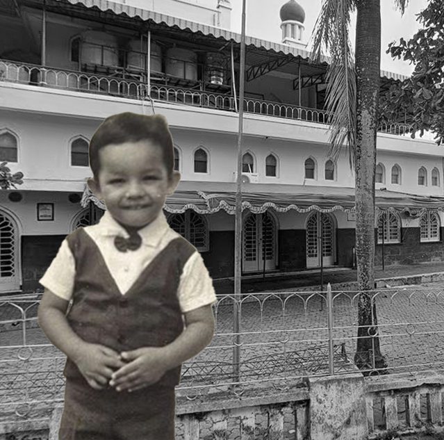 Anies mulai bersekolah di SDN Laboratori 2, Sekip, Yogyakarta.