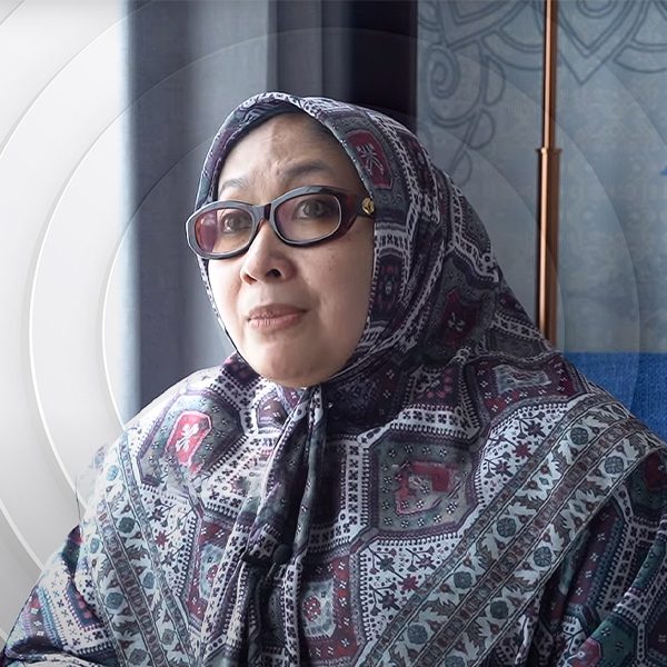 Nyai Eva Munif-Anies Baswedan adalah sosok yang paling tepat untuk mengatasi permasalahan pendidikan di Indonesia.