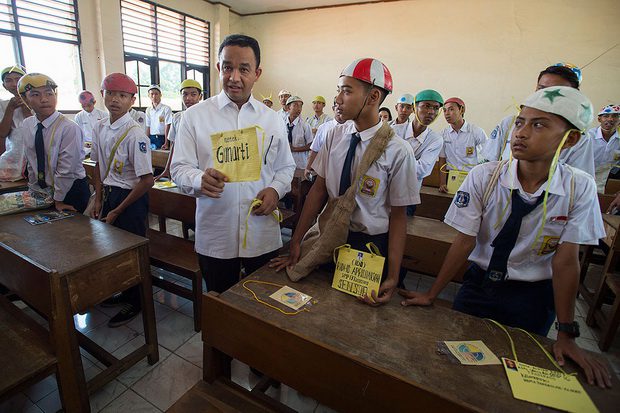 Kebijakan Anies Baswedan menteri pendidikan terkait MOS
